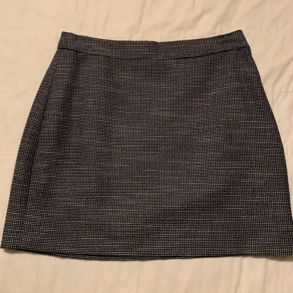 Form fitting skirt-fully lined